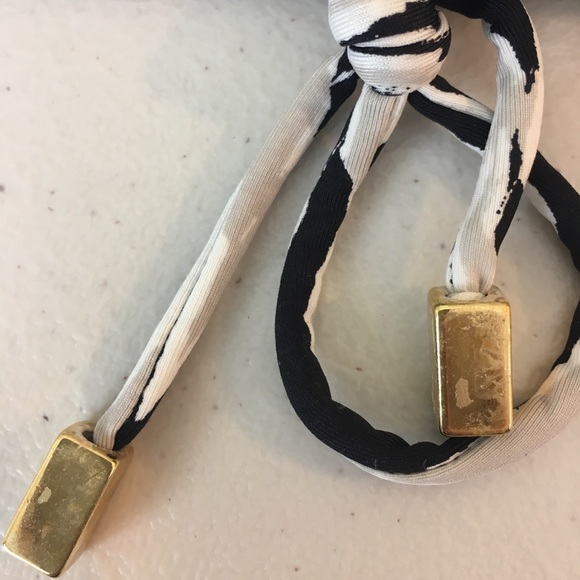 Ruffle trim halter ties bikini top S - Picture 4 of 6